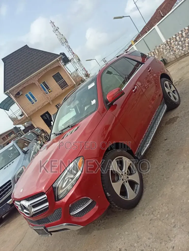 Mercedes-Benz GLE-Class 2017 Burgundy