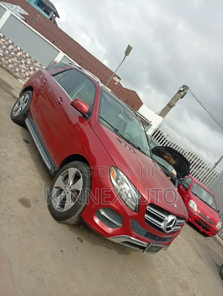 Mercedes-Benz GLE-Class 2017 Burgundy