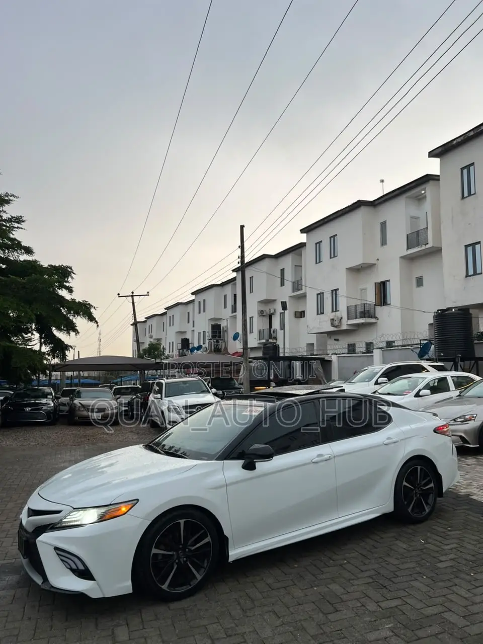 Toyota Camry XSE V6 FWD 2020 White