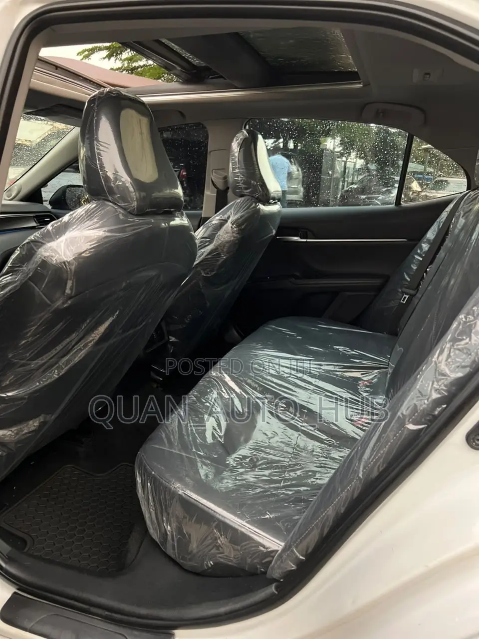 Toyota Camry XSE V6 FWD 2020 White