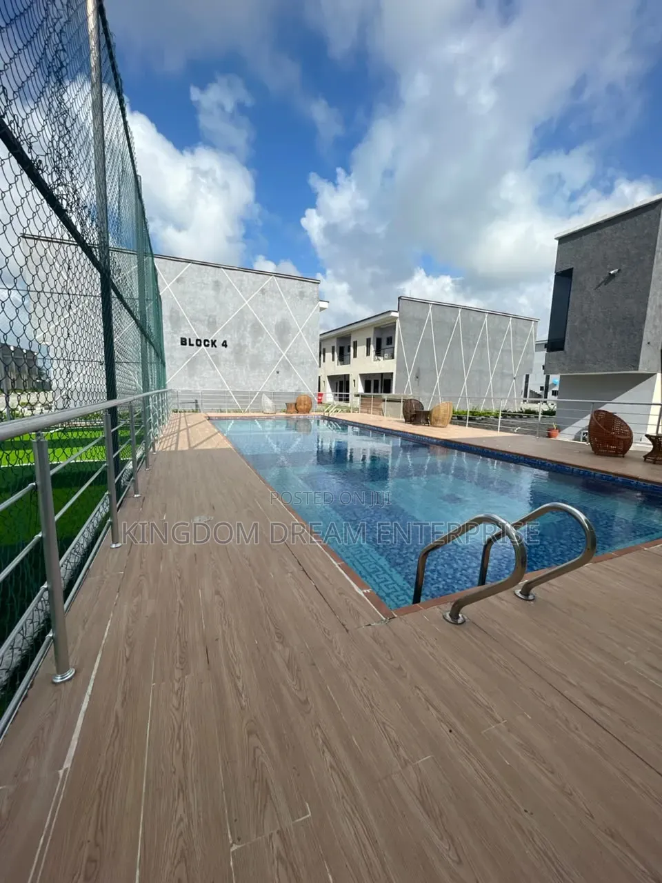 2bdrm Duplex in Ogombo Ajah Lagos for rent