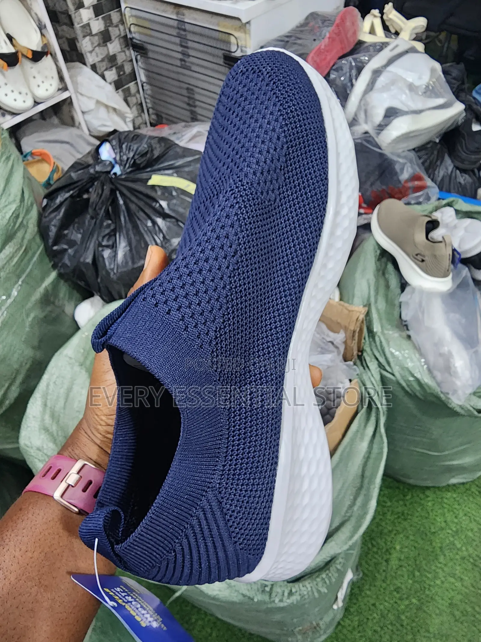 Premium Fashion Memory Foam Walk About Sneakers for All Day Comfort