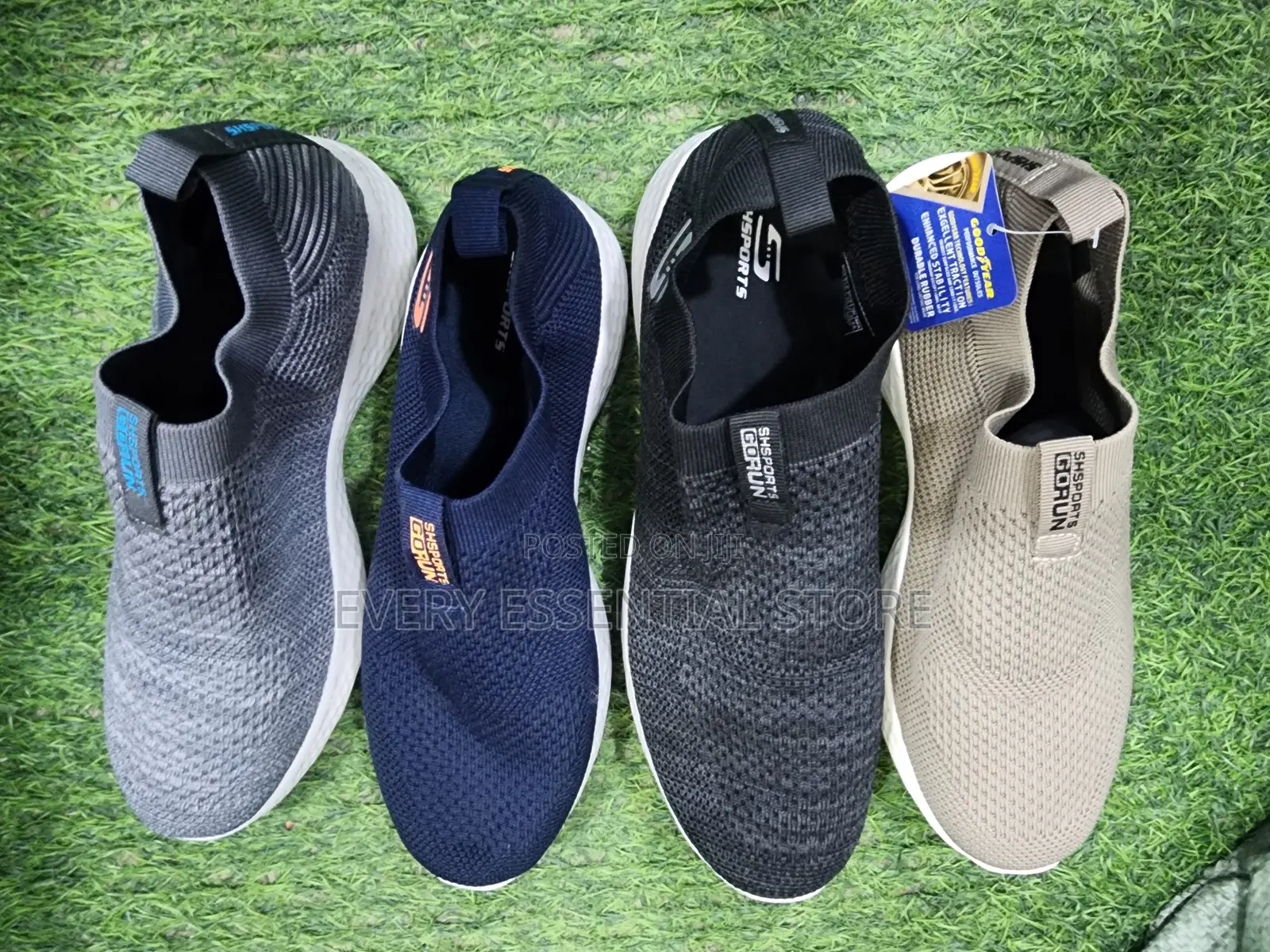 Premium Fashion Memory Foam Walk About Sneakers for All Day Comfort