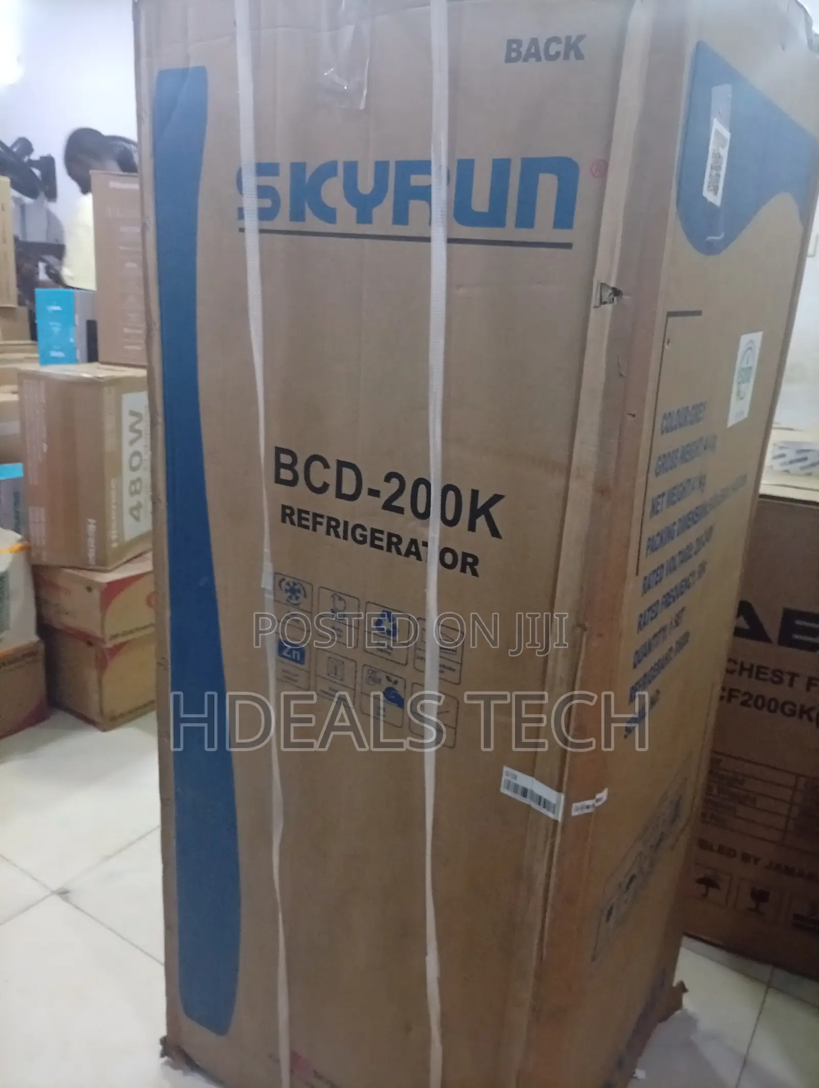 Skyrun BCD-200K Fridge Freezer