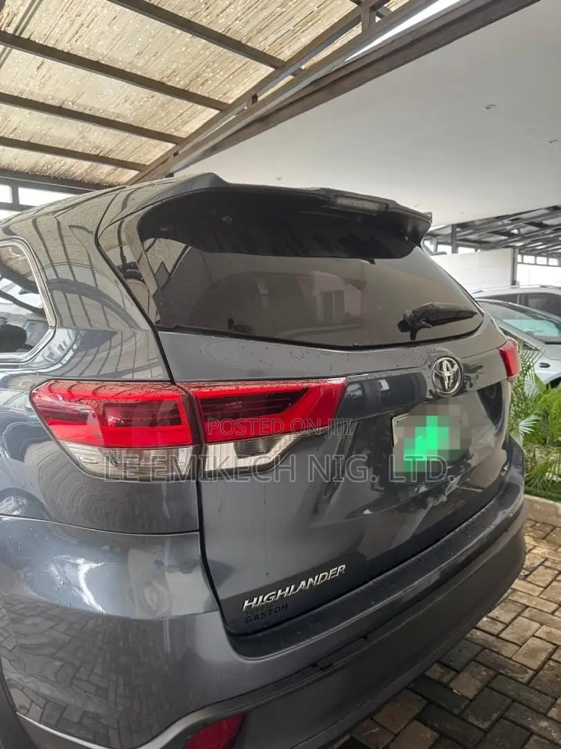 Toyota Highlander 2017 Gray