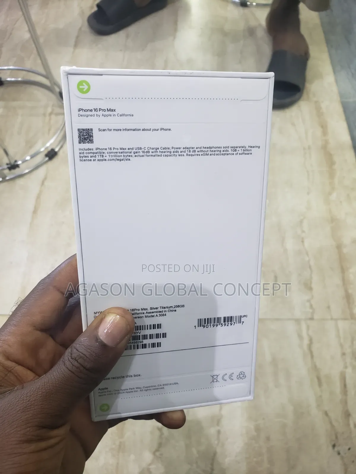 New Apple iPhone 16 Pro Max 1 TB Silver