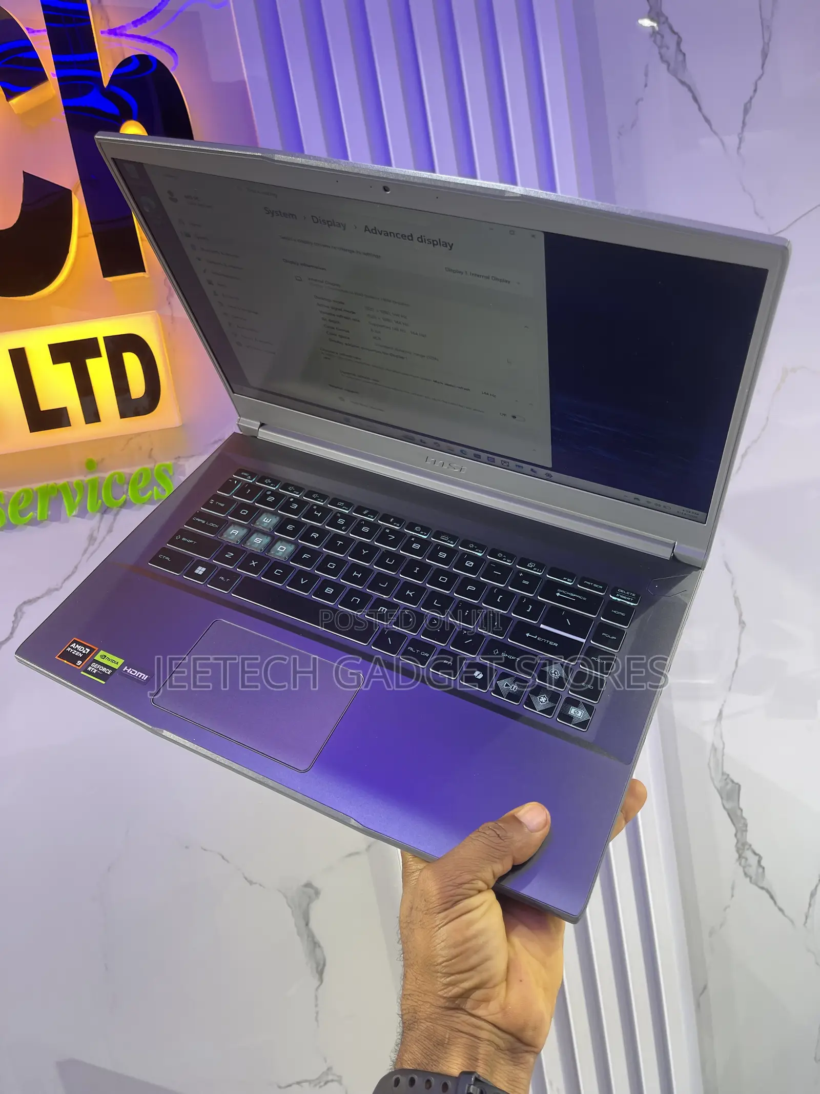 Laptop MSI GF75 Thin 16GB AMD Ryzen 9 SSD 1T