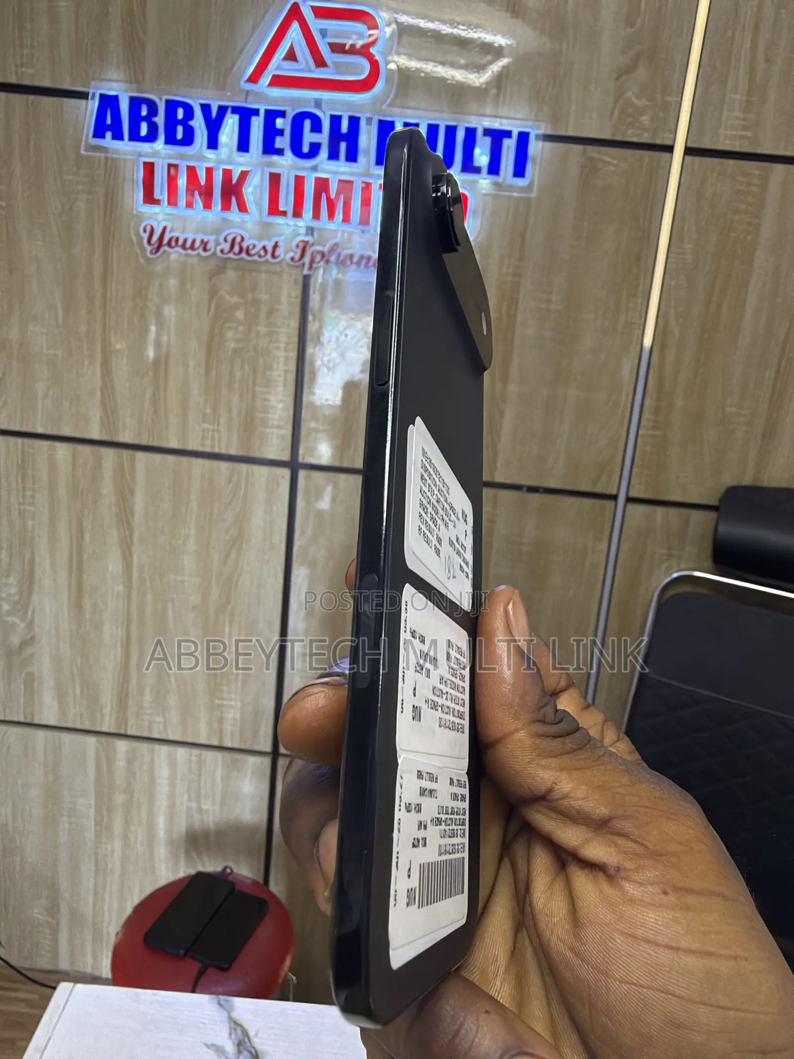 New Apple iPhone Air 256 GB Black