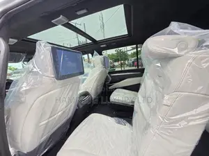 New Cadillac Escalade 2026 White