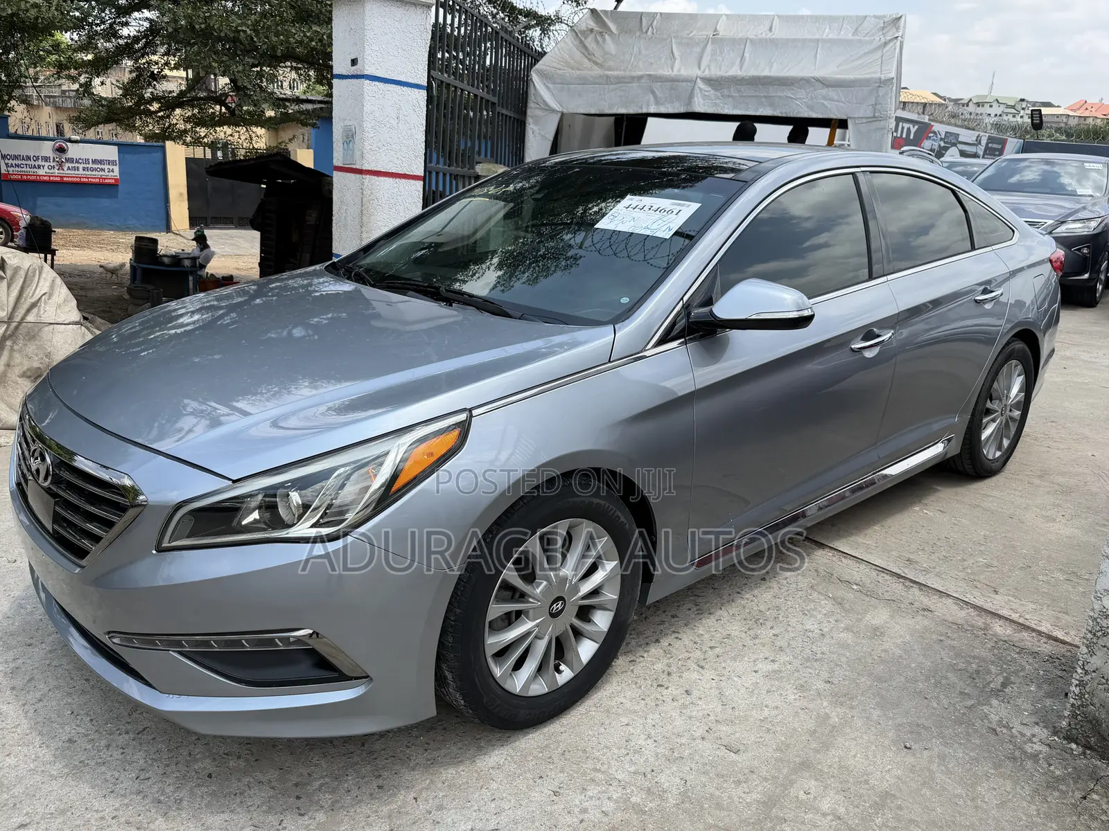 Hyundai Sonata Limited 4dr Sedan (2.4L 4cyl 6A) 2015 Gray
