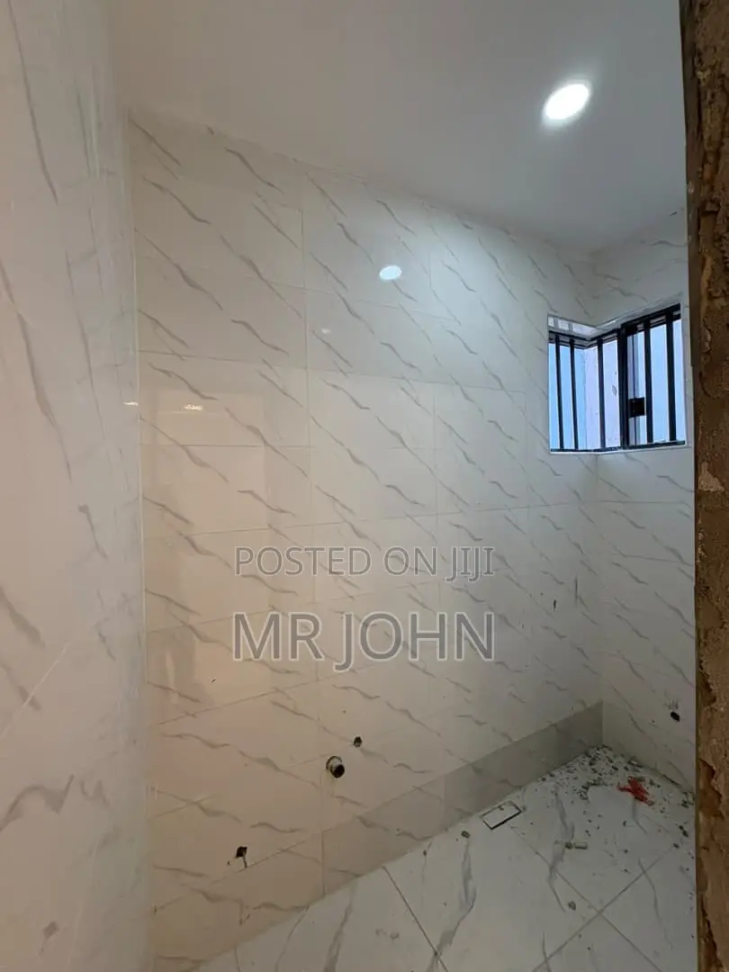 1bdrm Apartment in Ologolo Mr Kelly Pr, Lekki for rent