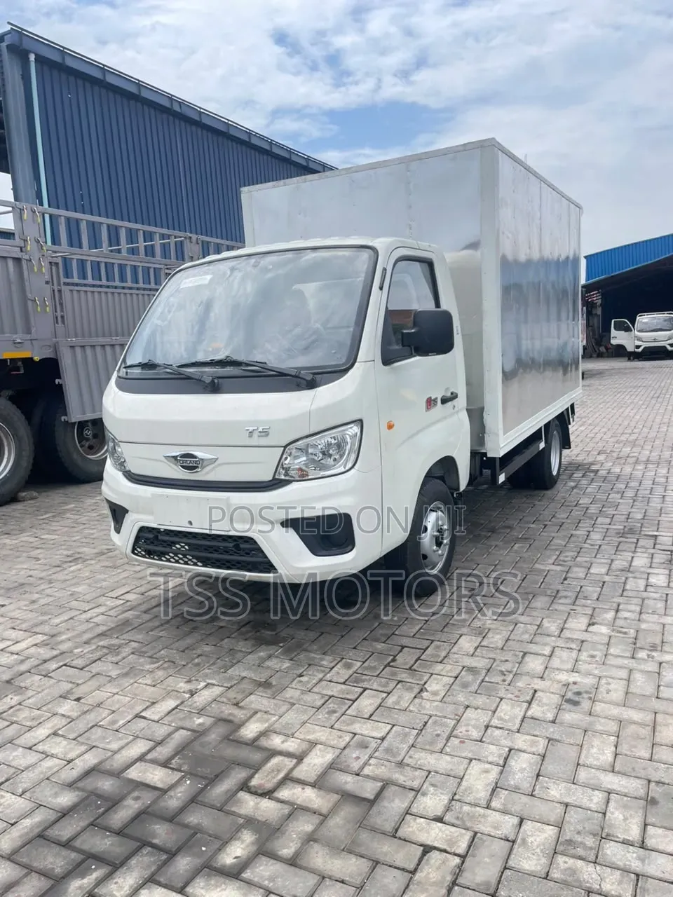 Forland Light Truck 2 Tons With Box Body