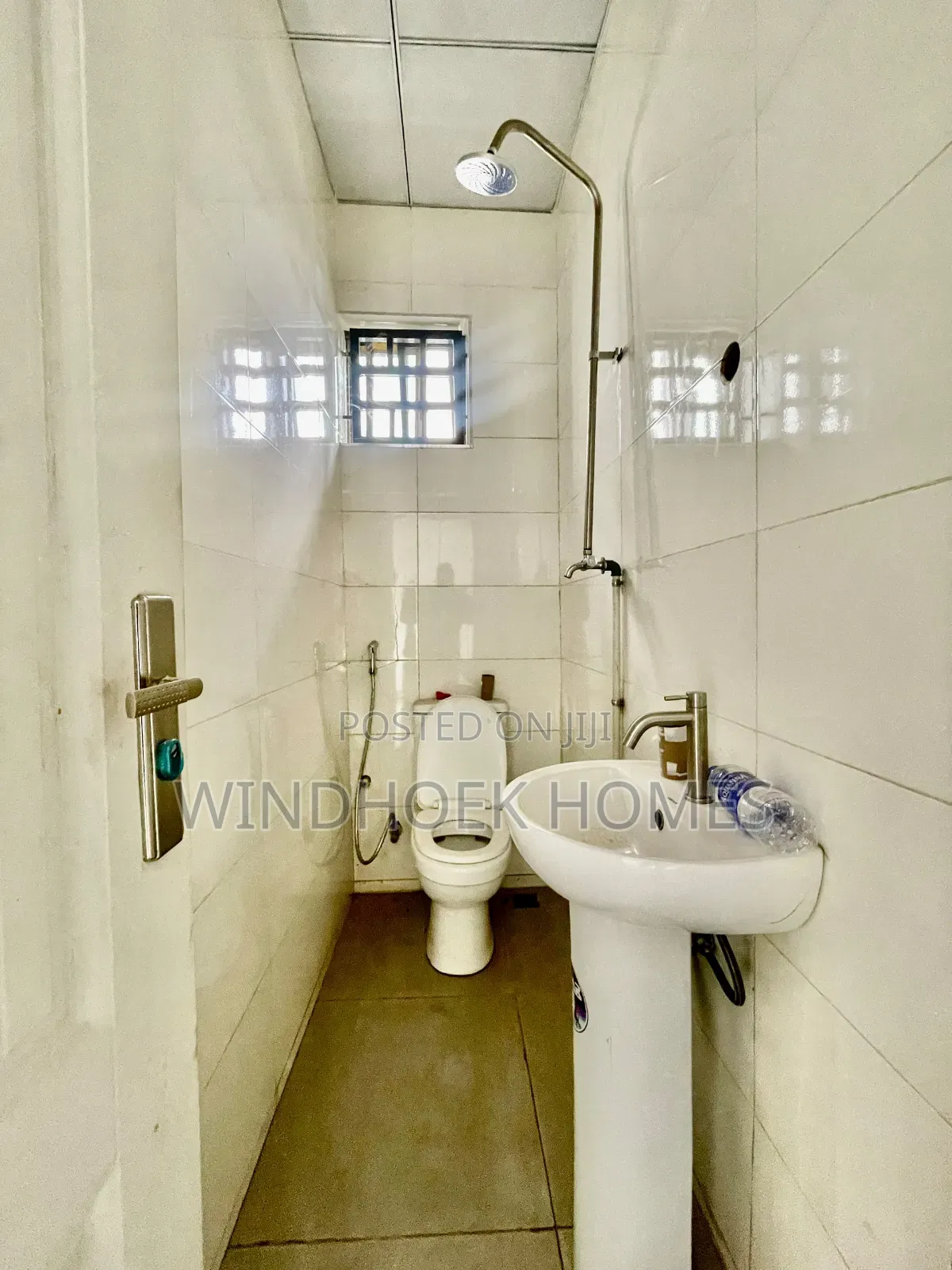 Office Space Measuring 110sqms on the 1st Floor With Two Toilets