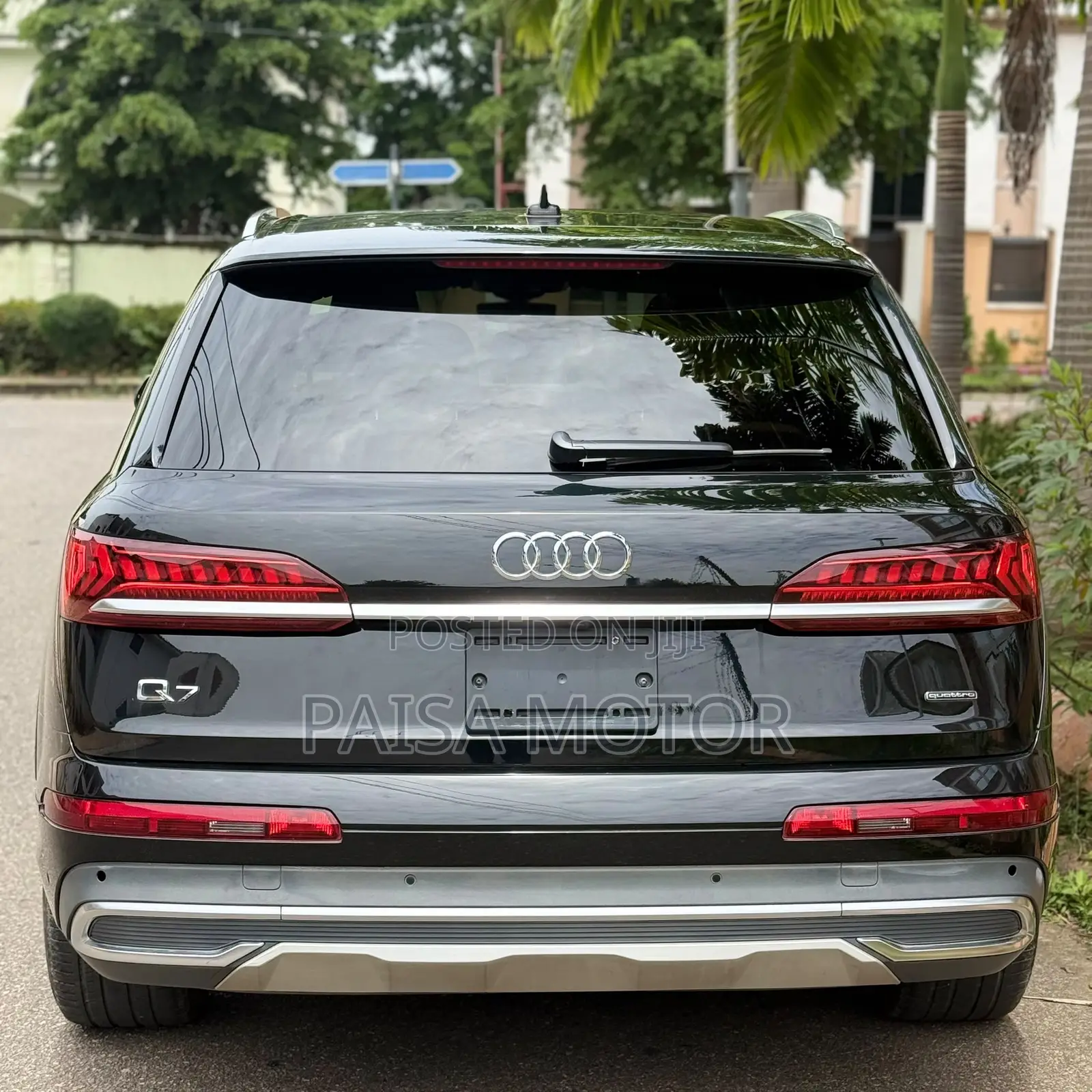 Audi Q7 2022 Black