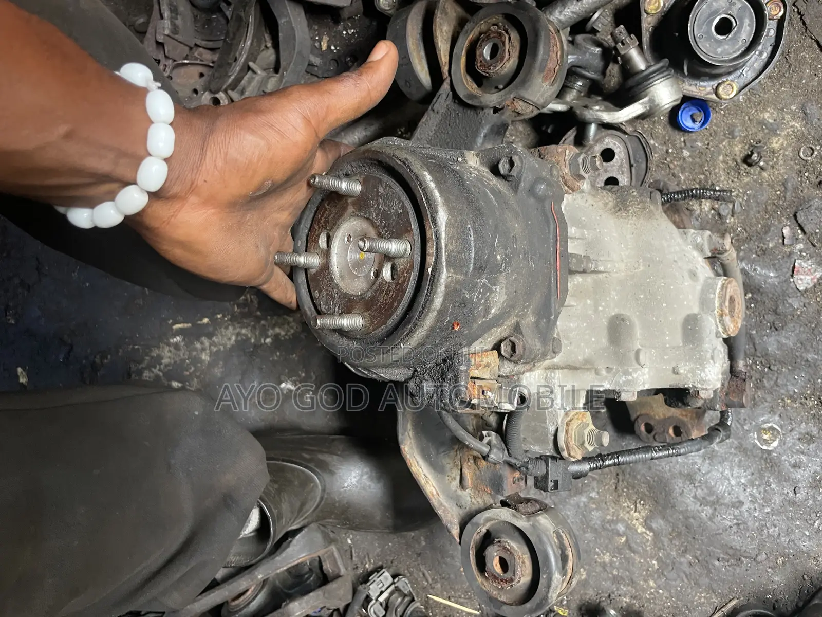 Back Axle Toyota Venza