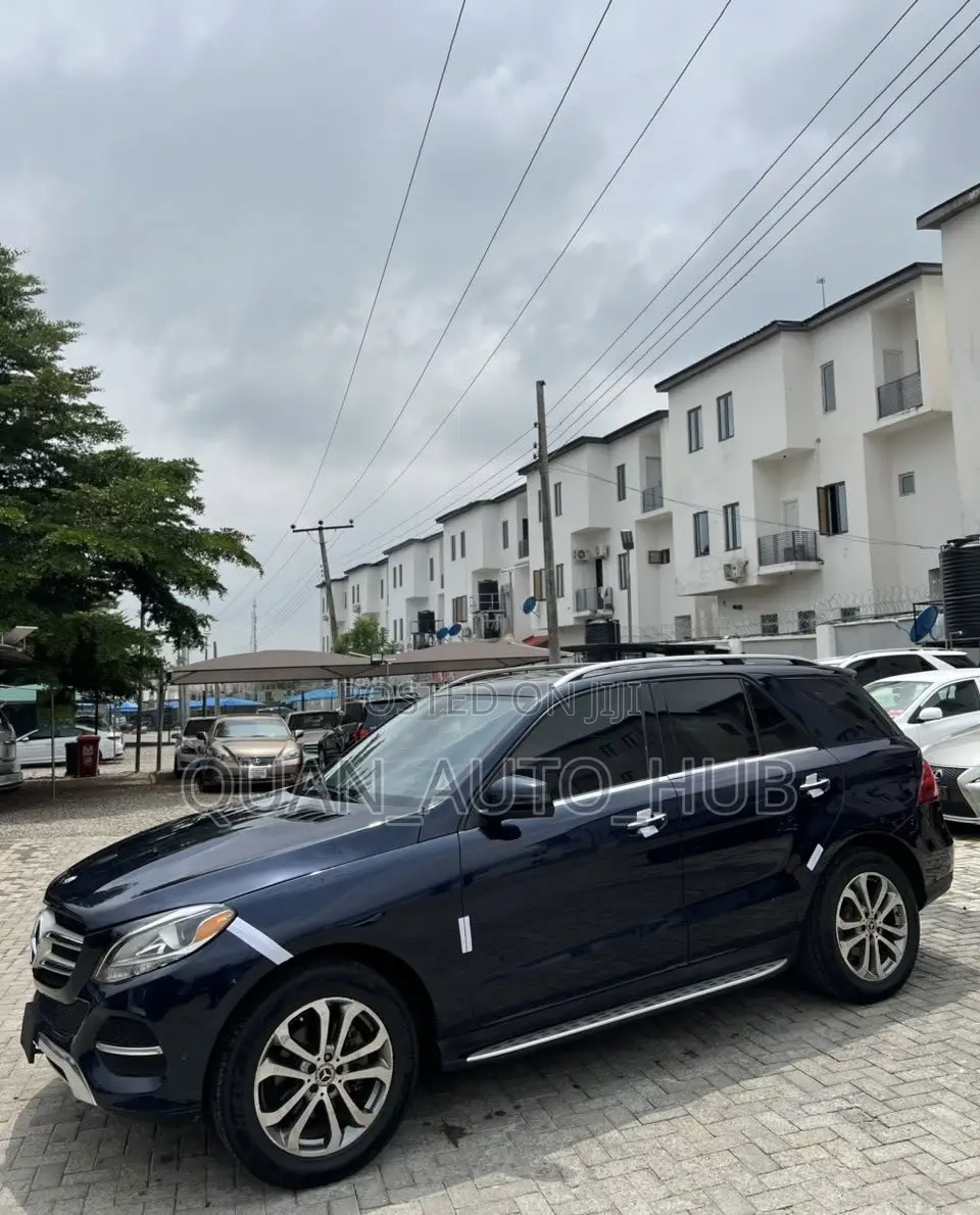 Mercedes-Benz GLE-Class GLE 350d 4MATIC 2018 Blue