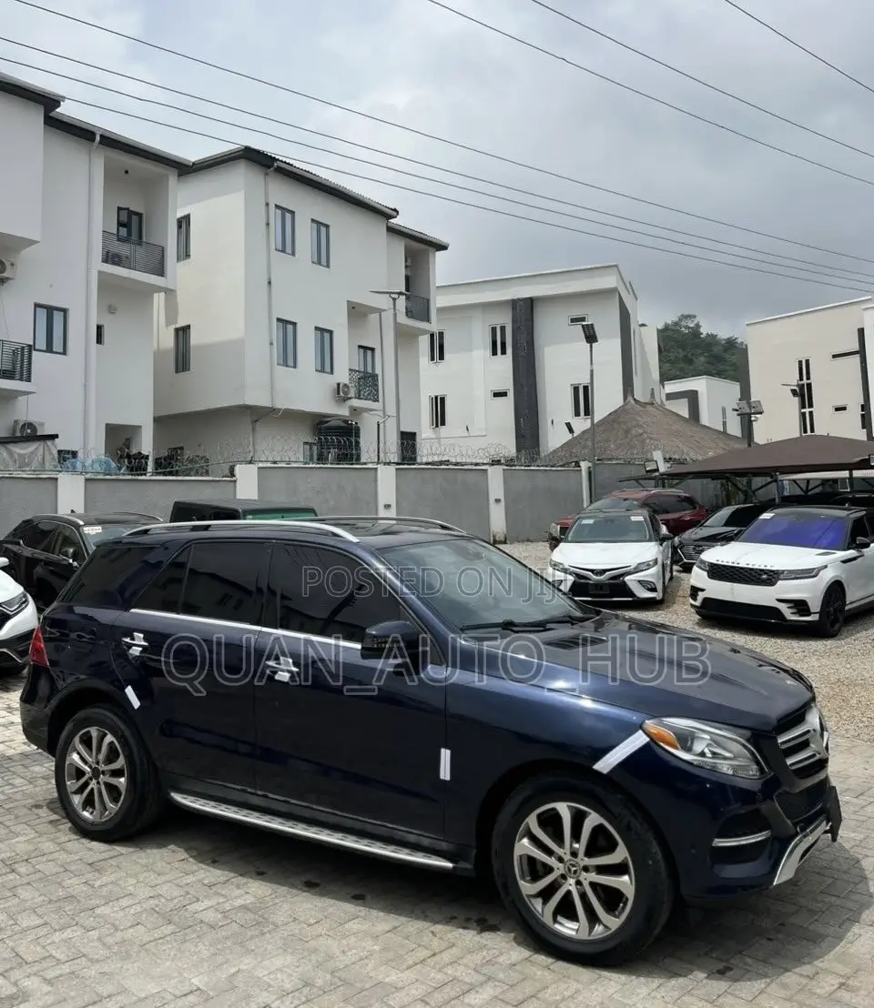 Mercedes-Benz GLE-Class GLE 350d 4MATIC 2018 Blue