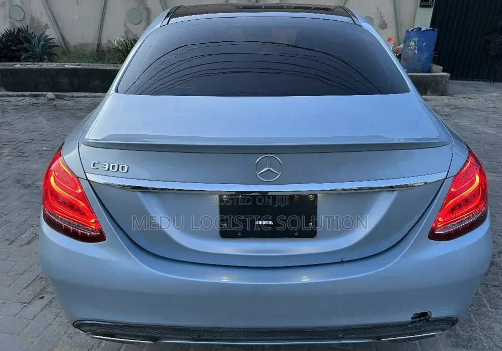 Mercedes-Benz C300 Luxury 4matic Sedan AWD (2.0L 4cyl 7A) 2017 Silver
