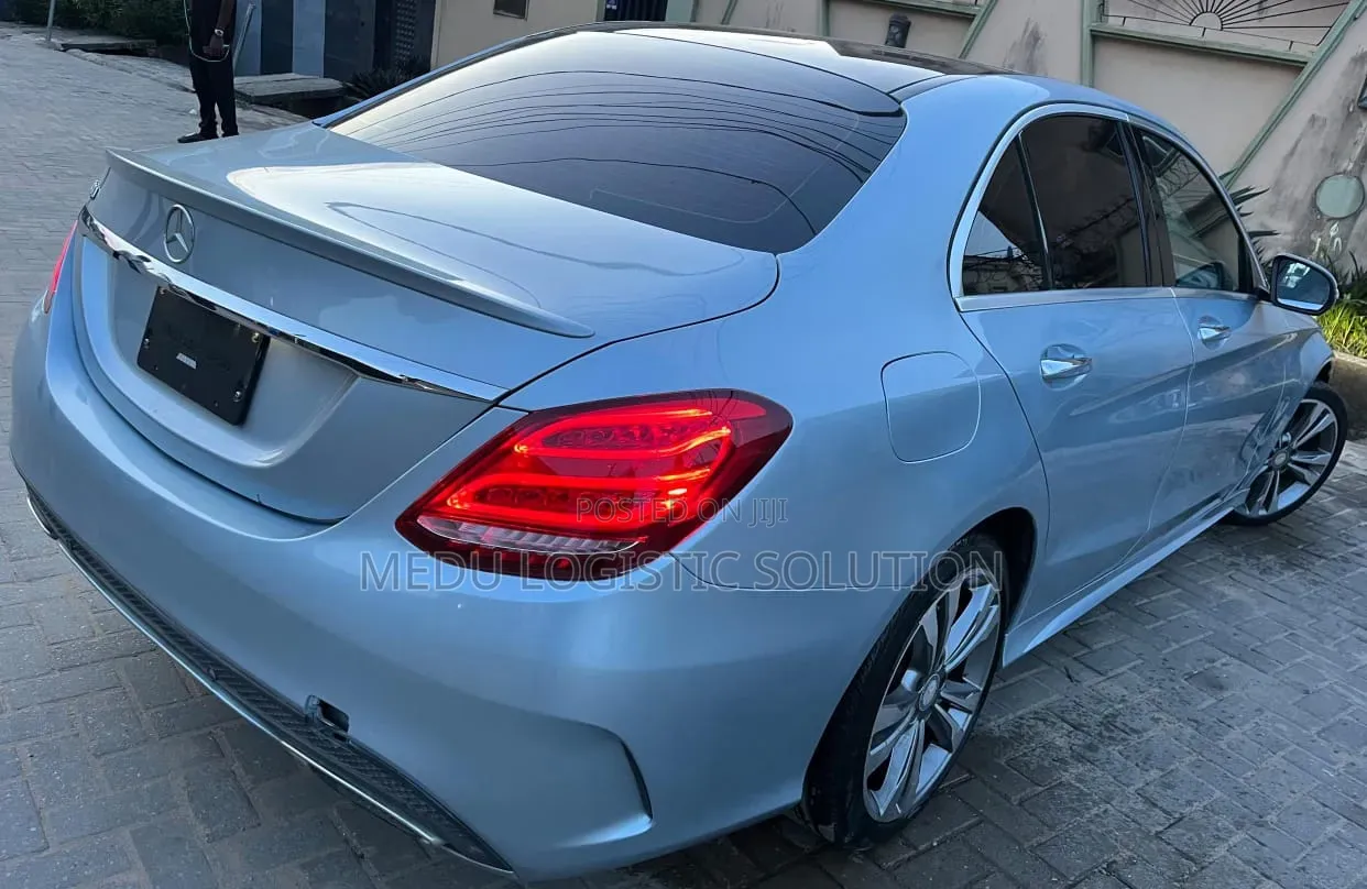 Mercedes-Benz C300 Luxury 4matic Sedan AWD (2.0L 4cyl 7A) 2017 Silver