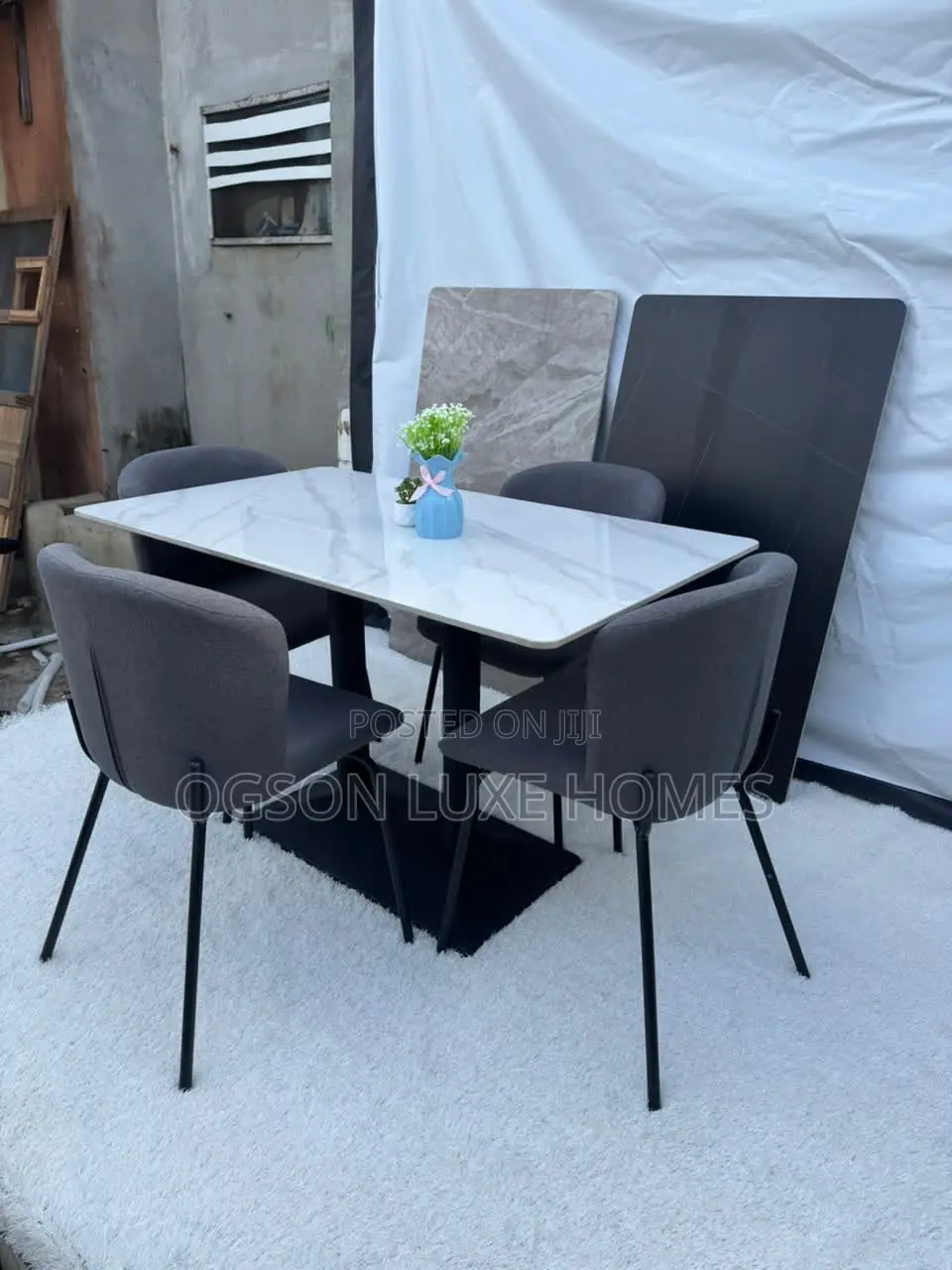 Unique Dining Table With Double Pole and Four Chairs