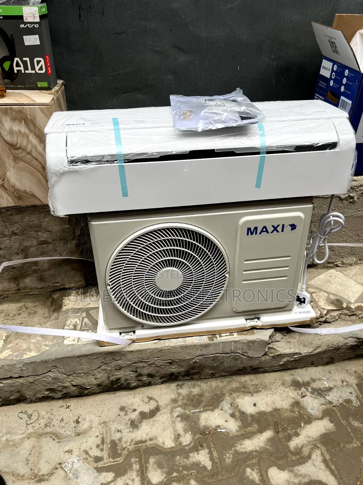 Maxi 1.5 HP Inverter Split Air Conditioner (Model: MAXISPL15INV01-M)
