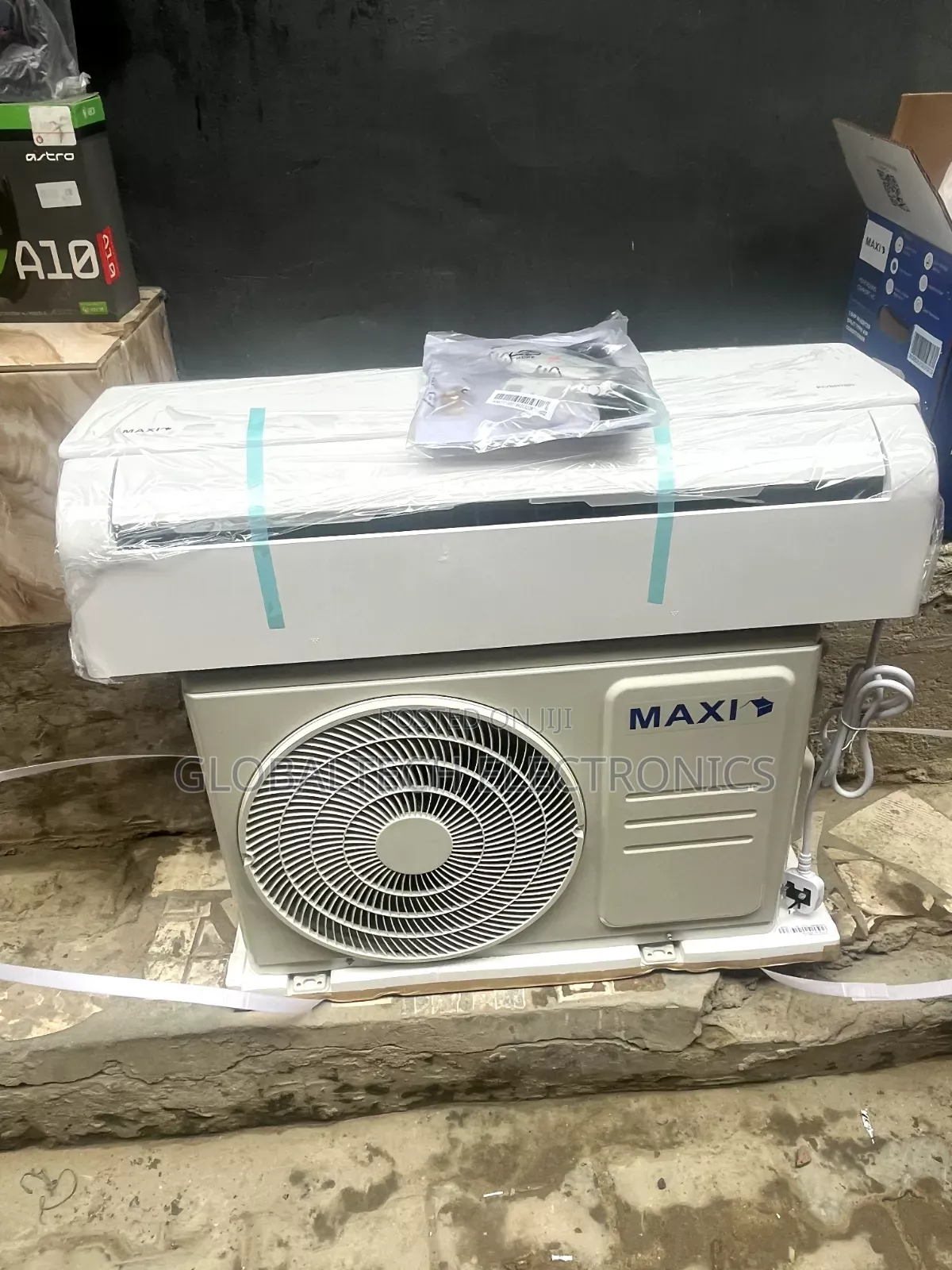 Maxi 1.5 HP Inverter Split Air Conditioner (Model: MAXISPL15INV01-M)