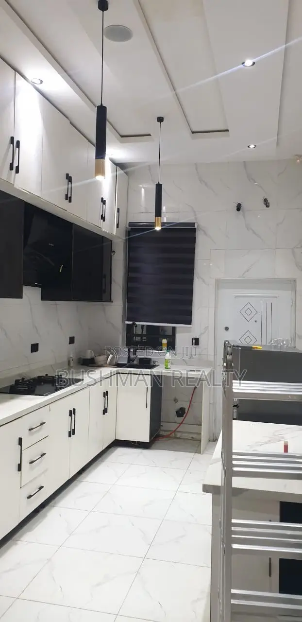 4bdrm Duplex in Lekki Palm, Ajah for rent