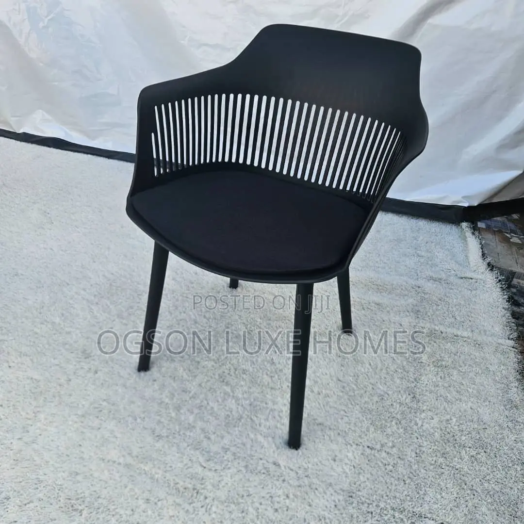 Plastic Outdoor Chair for Restaurant