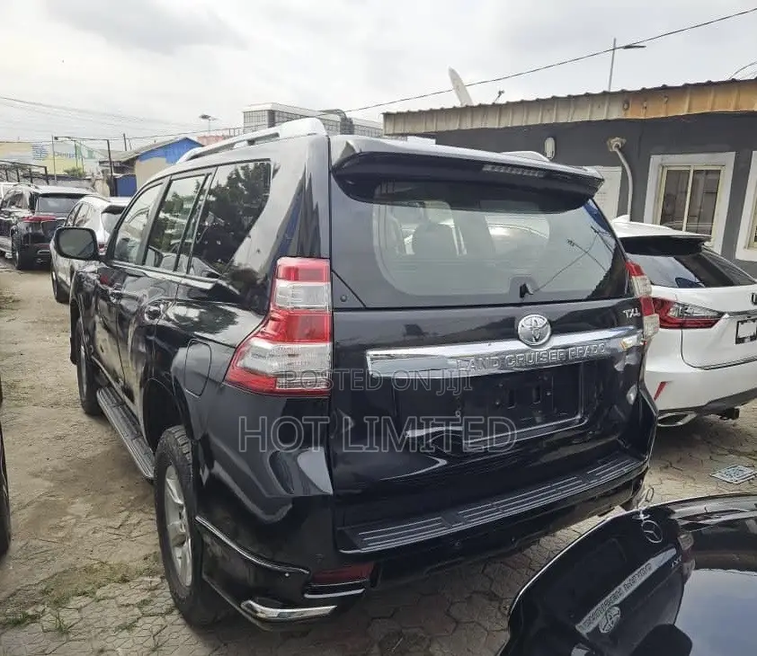 Toyota Land Cruiser Prado 4.0 Petrol TX-L 2017 Black
