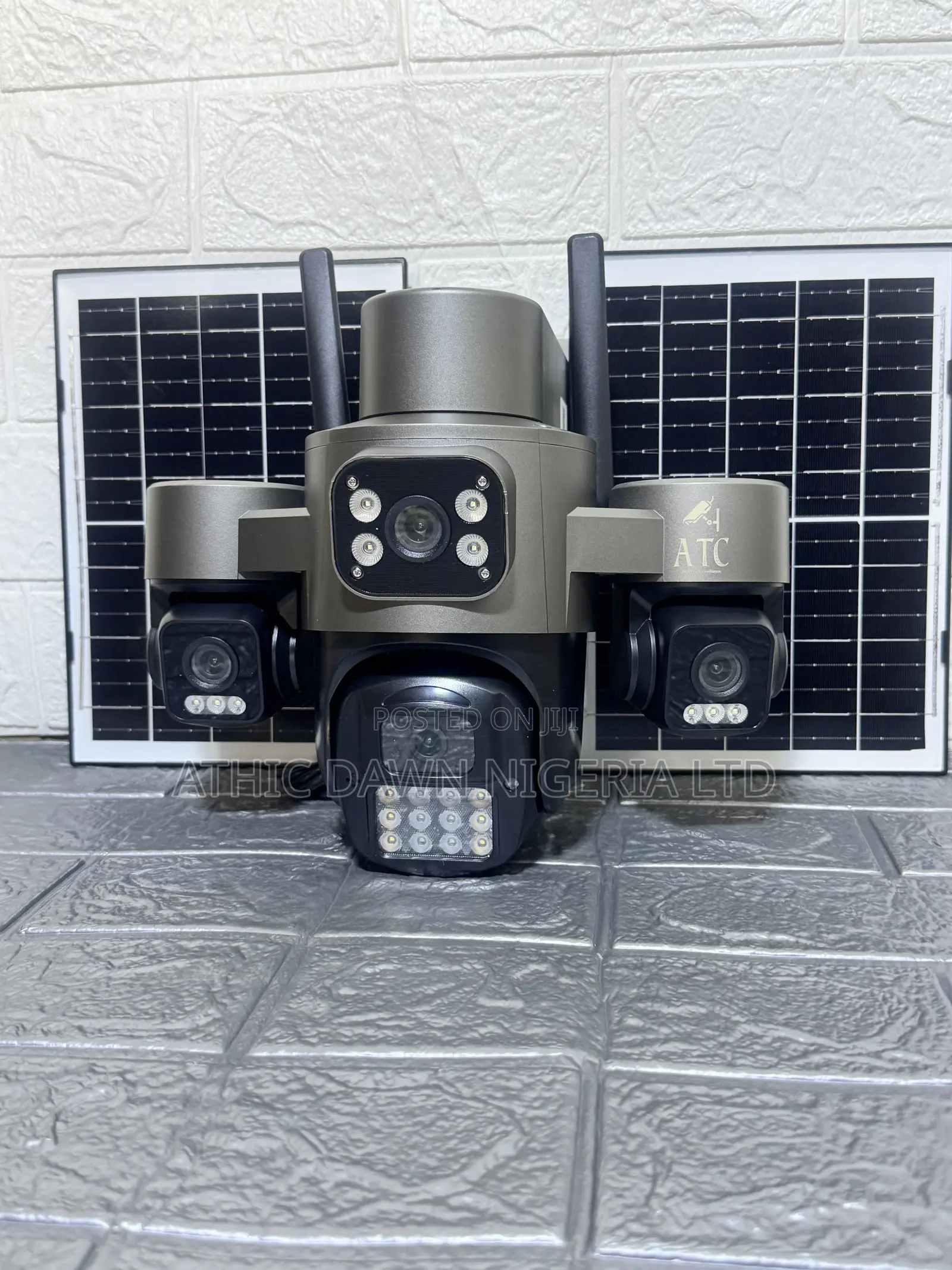 4 Lens AOV Hieasy Solar CCTV Camera With 2 Panels