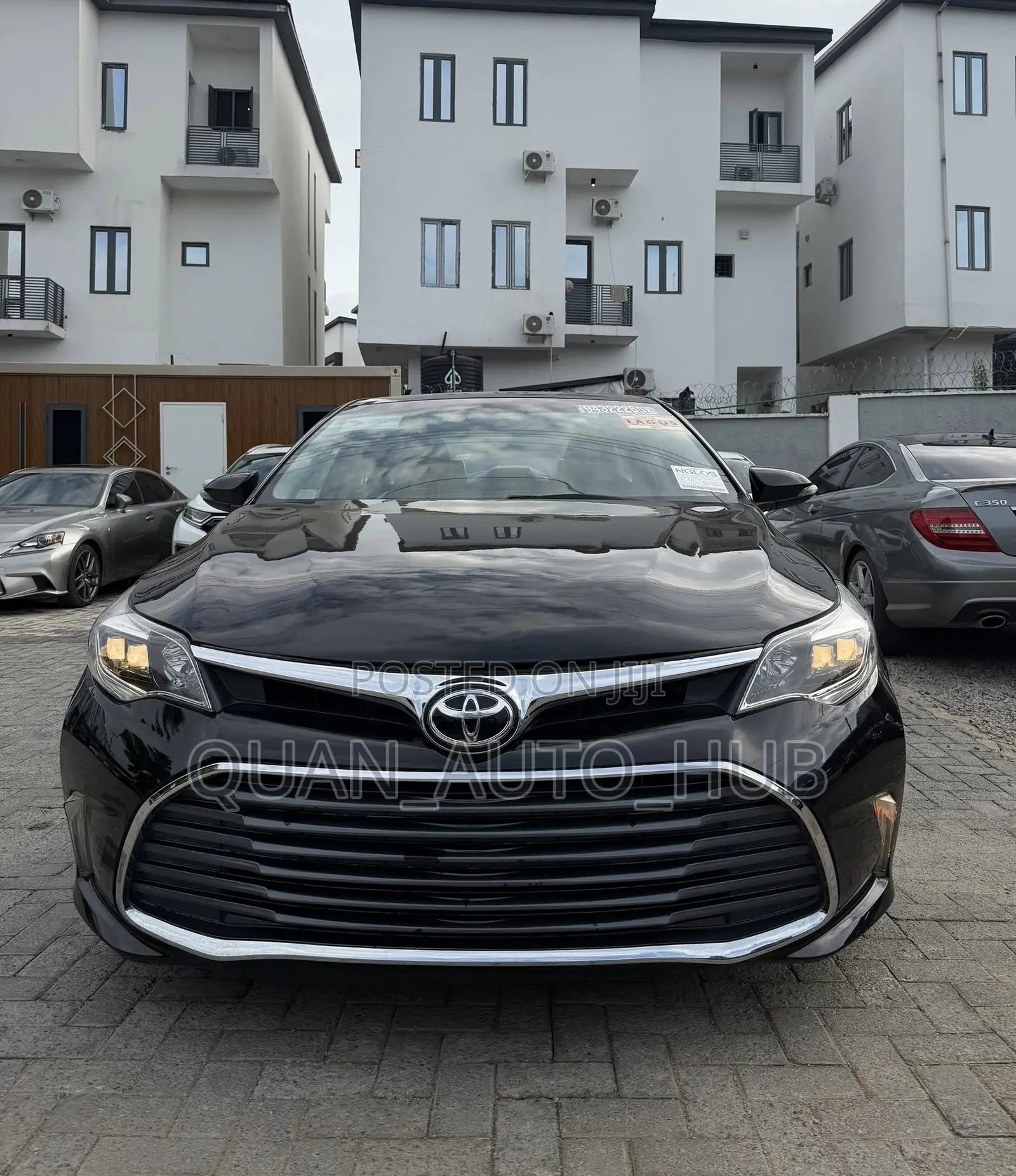 Toyota Avalon XLE Premium FWD Sedan (3.6L 6cyl 6A) 2016 Black