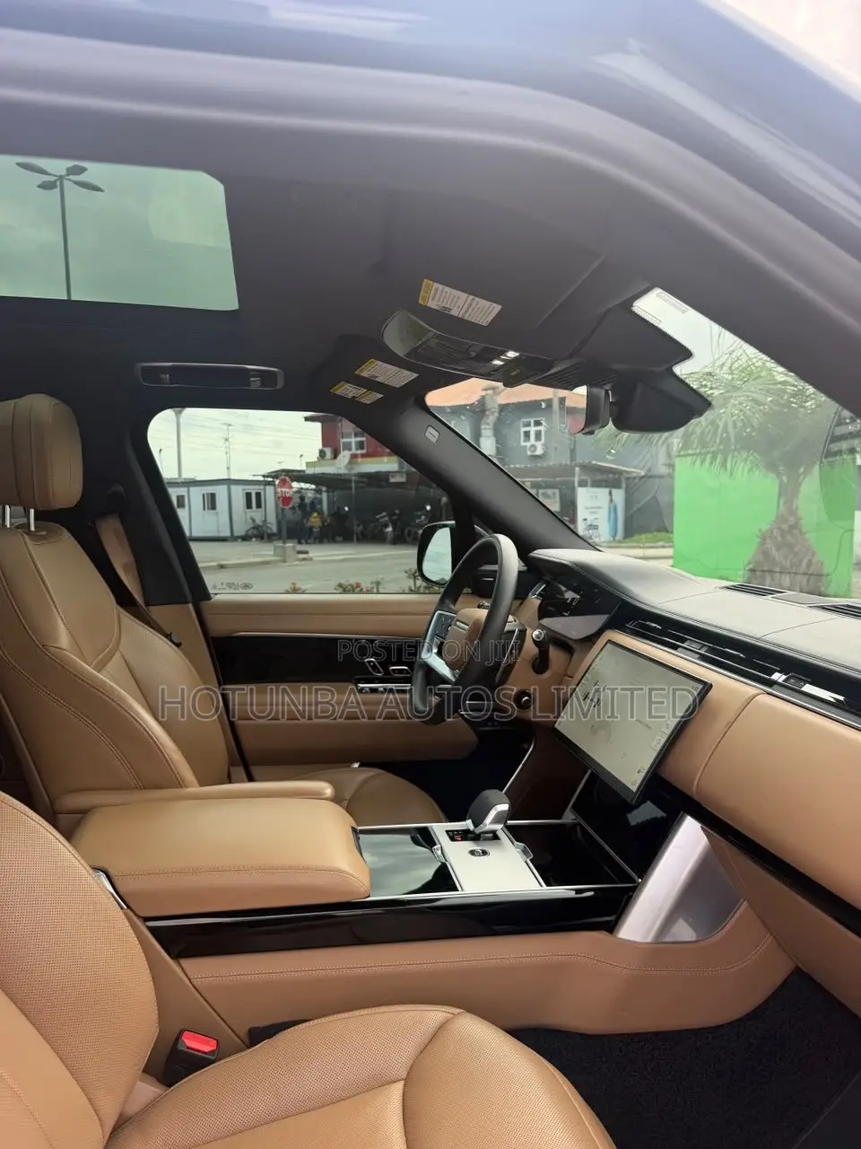 Land Rover Range Rover P400 SE LWB 7 Seat 2025 Green