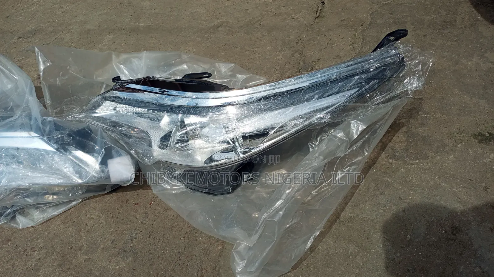 Head Light for Toyota Fortuner 2015 to 2022