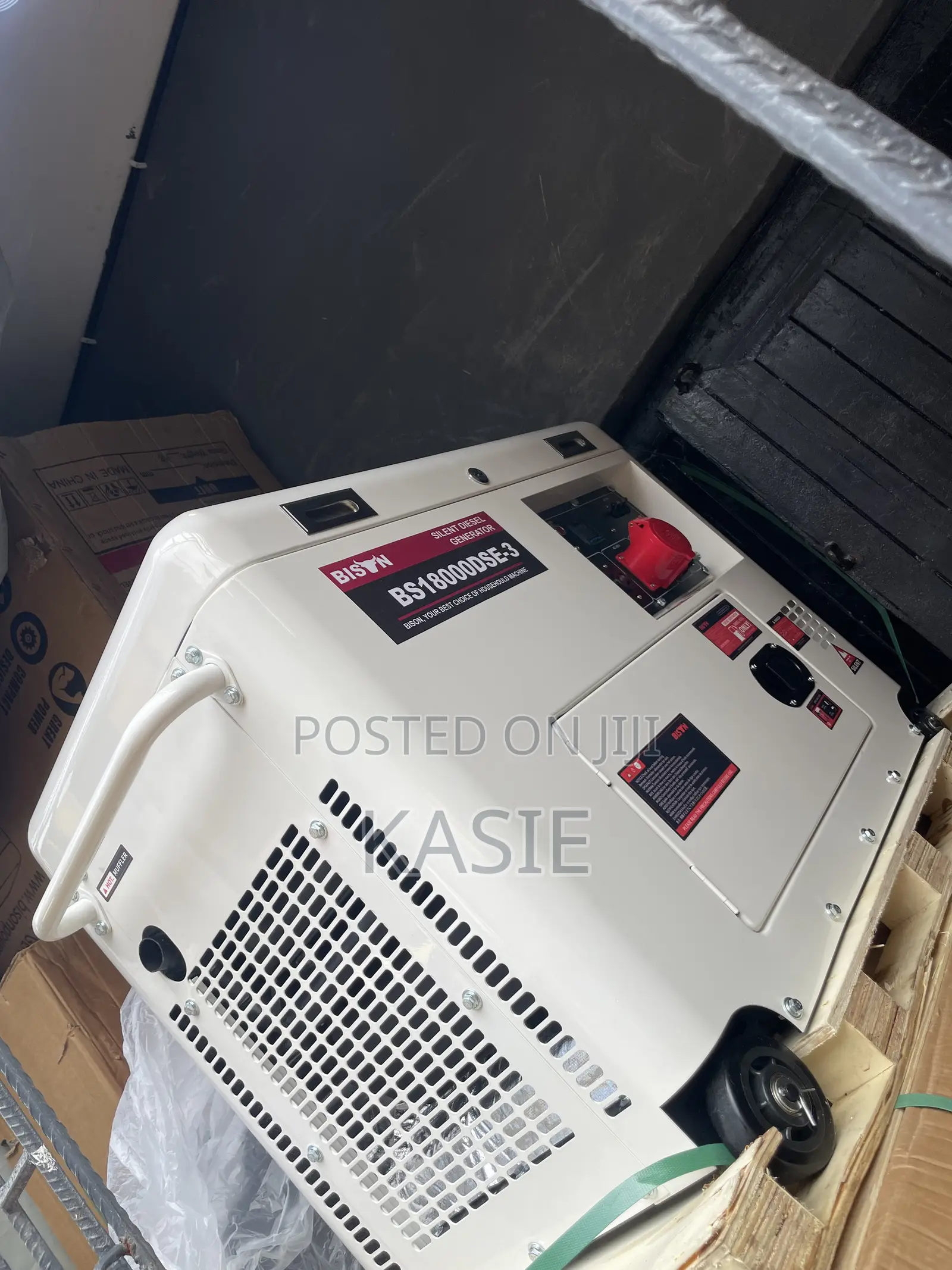 Bs18000dse-3 12.5kva Original Bison Diesel Soundproof Generator