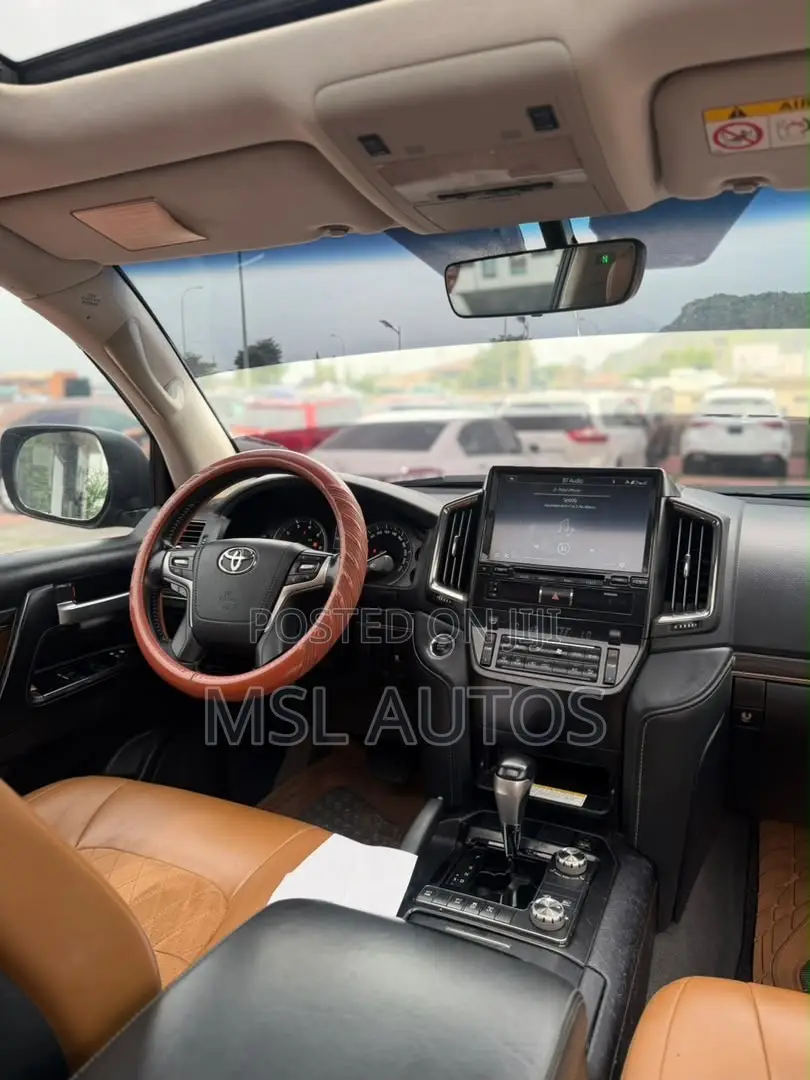 Toyota Land Cruiser 4.0 V6 GXR 2020 Black