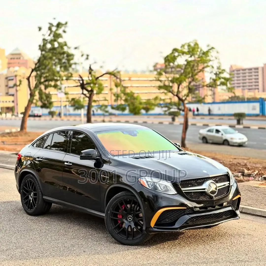 Mercedes-Benz GLE-Class 2016 Black