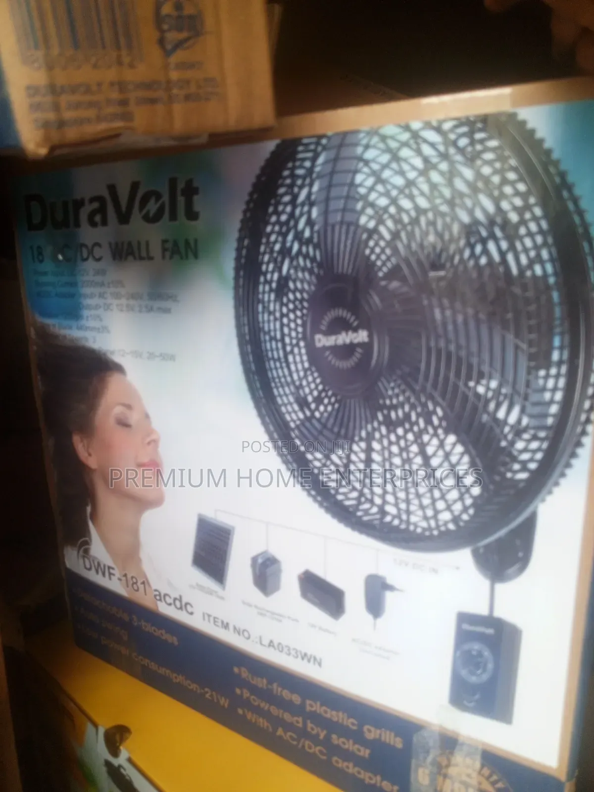 Duravolt 18" AC/Dc Wall Fan With Speed Regulator