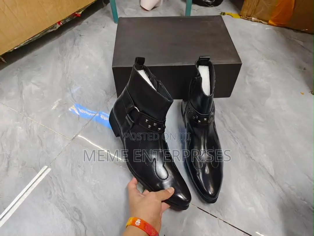 ChelseaBoot With Heel