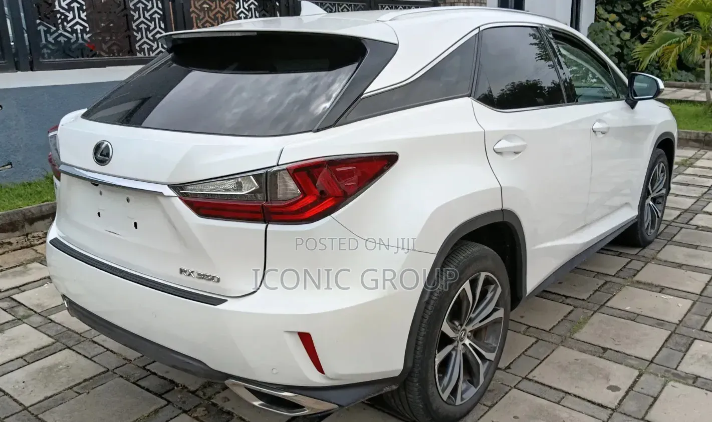 Lexus RX 350L Luxury AWD 2019 White