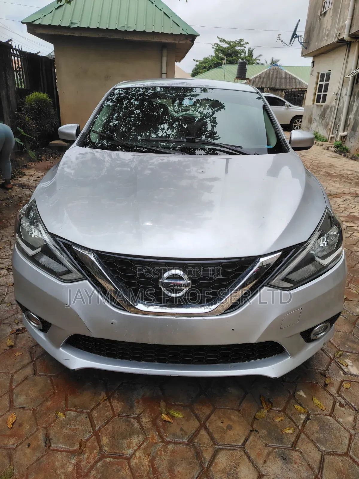Nissan Sentra S 2017 Silver