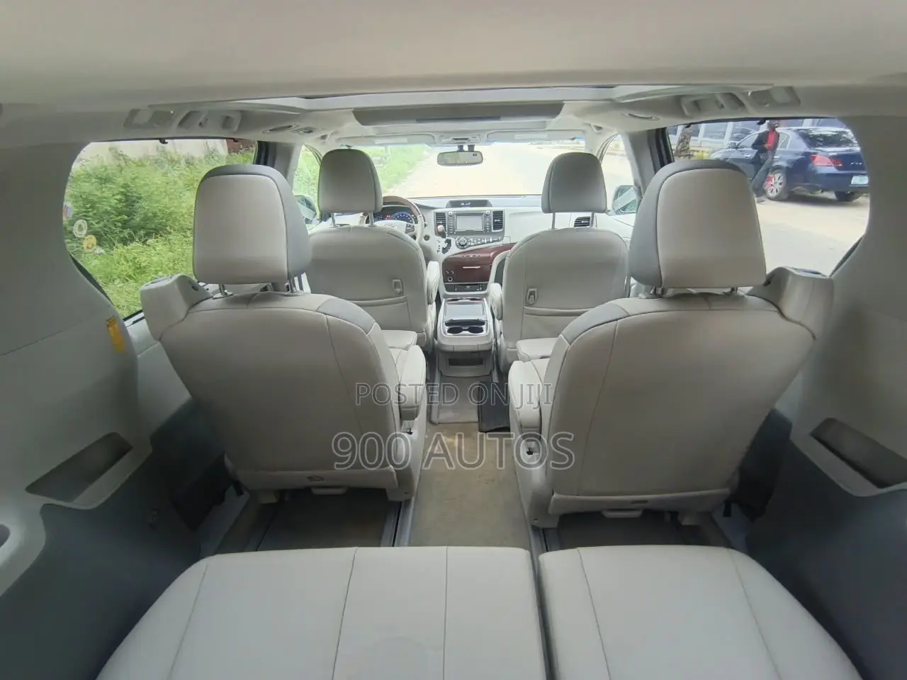 Toyota Sienna 2015 Gray