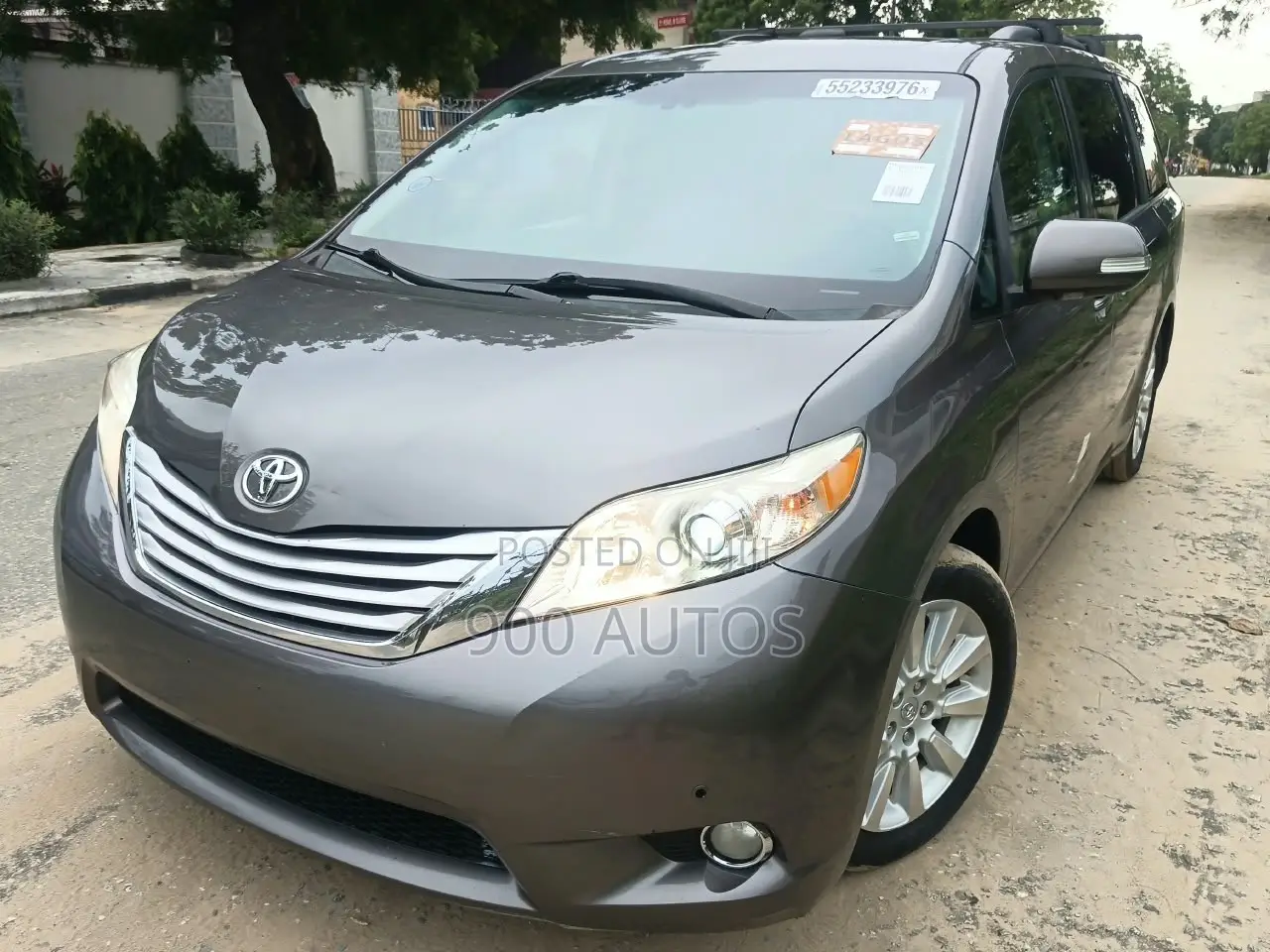 Toyota Sienna 2015 Gray