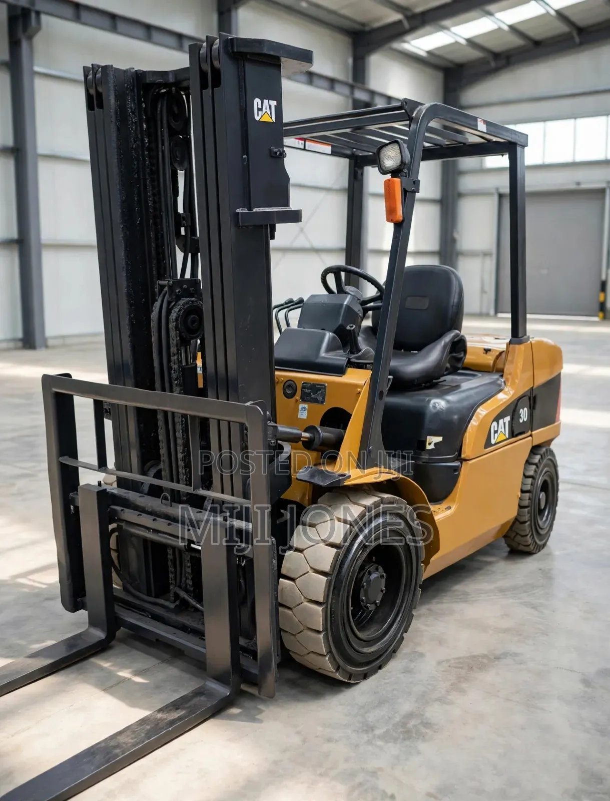 *3Ton CAT Forklift - 3Stage Mast Side Shift - Naija Used* -