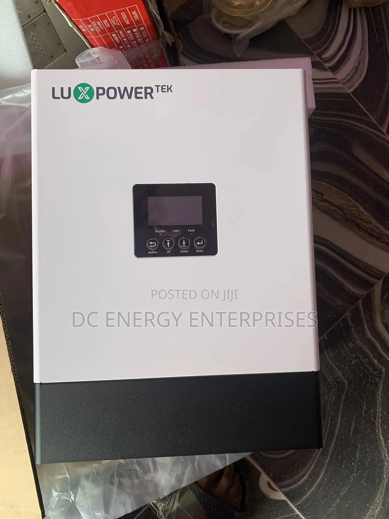 1.5kva Luxpower Tek Hybrid Inverter 12v
