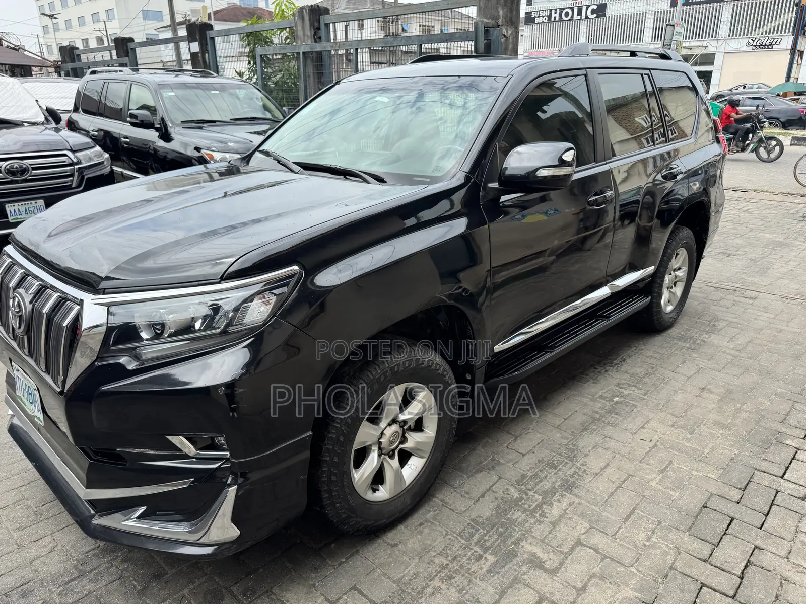 Toyota Land Cruiser Prado 4.0 Petrol TX-L 2011 Black