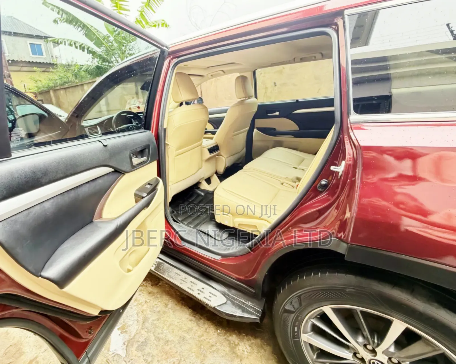 Toyota Highlander XLE 4x4 V6 (3.5L 6cyl 8A) 2018 Burgundy