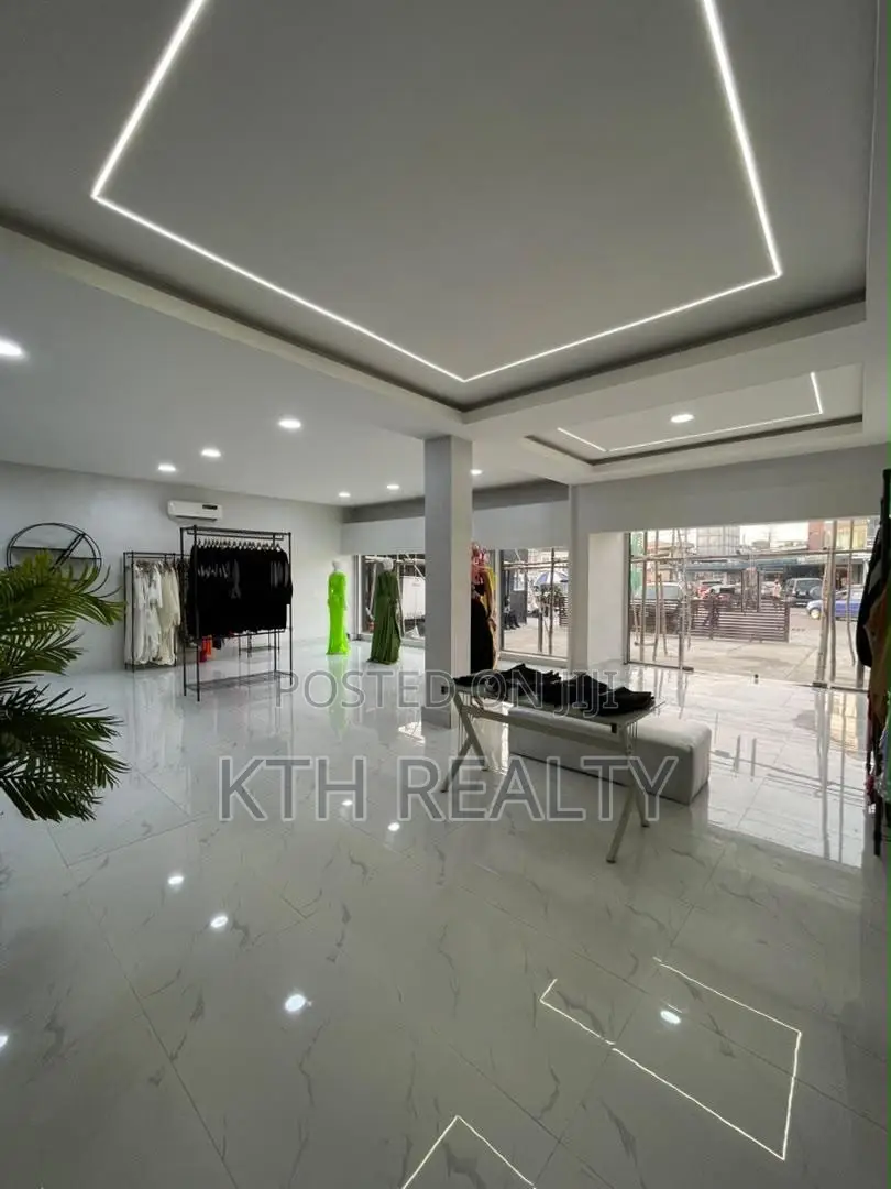 100sqm Commercial Space
