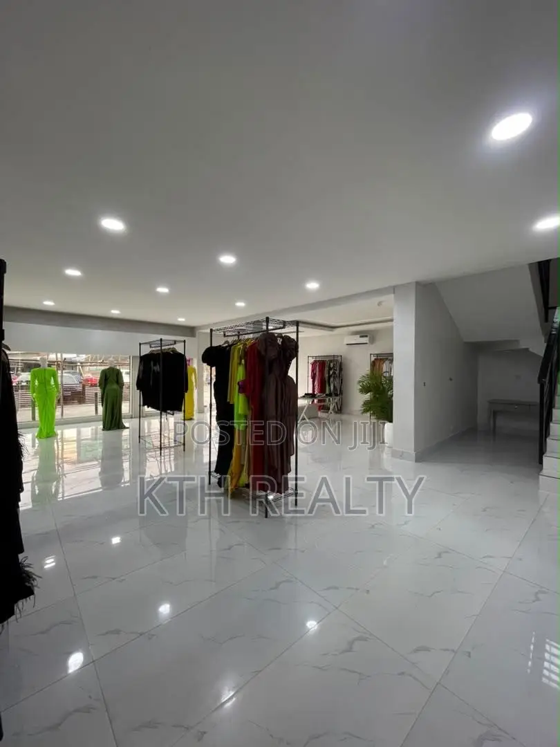 100sqm Commercial Space