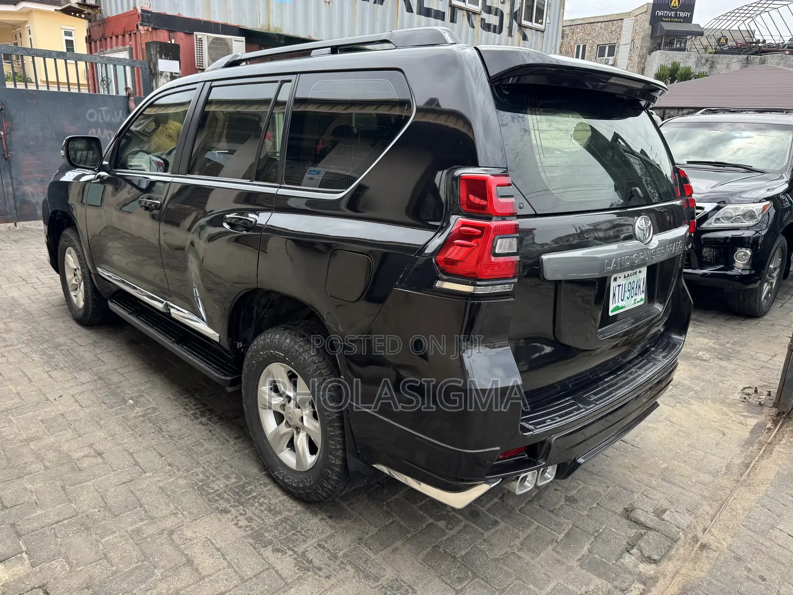 Toyota Land Cruiser Prado 4.0 Petrol TX-L 2011 Black
