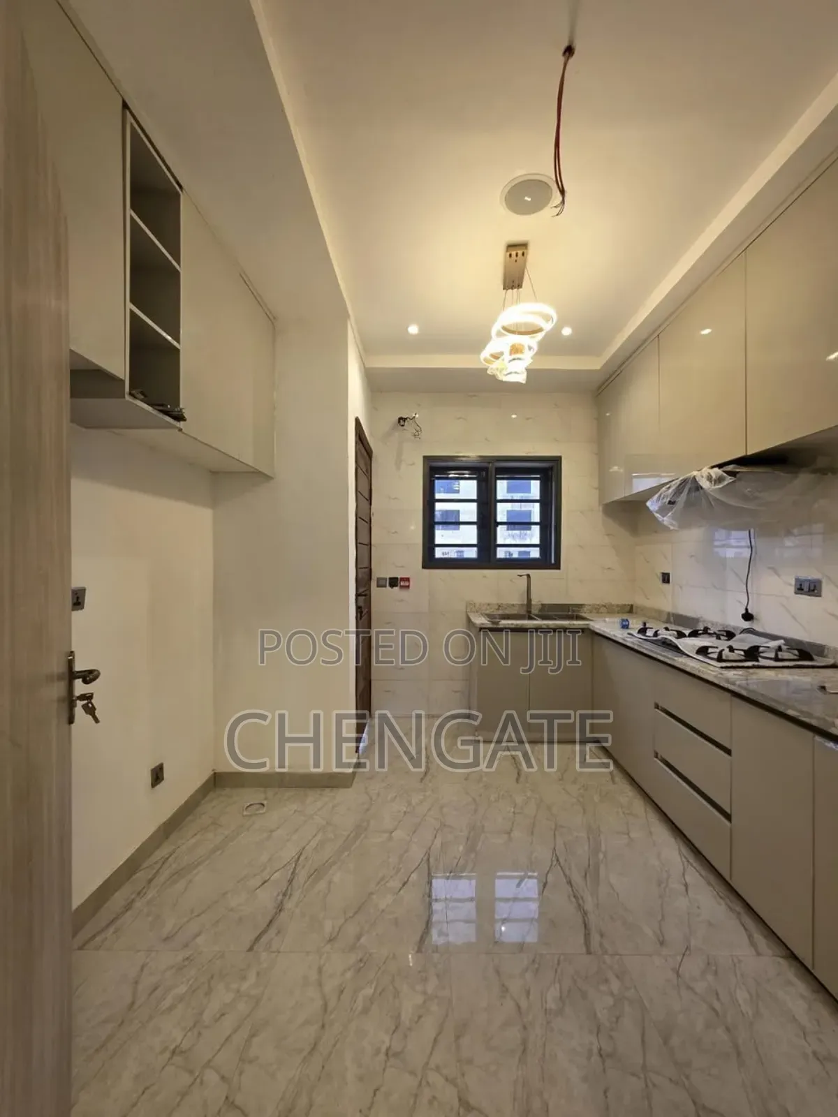 4bdrm Duplex in Lekki for sale